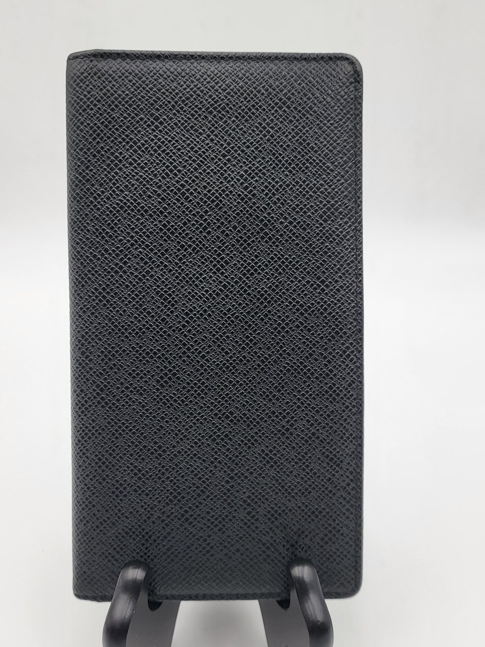 LOUIS VUITTON Taiga Porte Valeurs Organizer Wallet Black..Authentic..